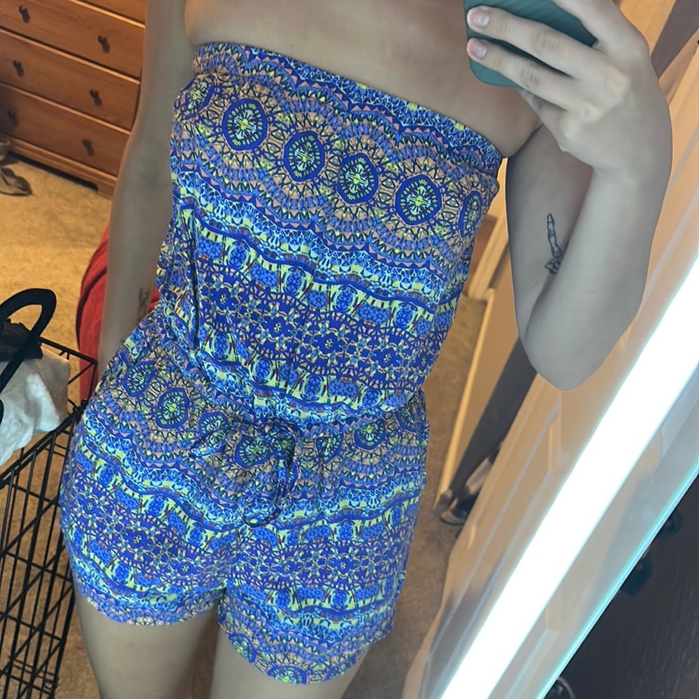 Strapless Aztec romper